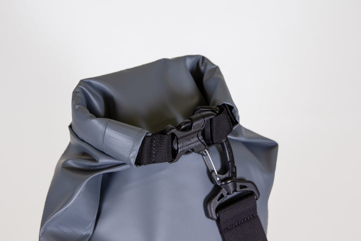 Red Original 10L Dry Bag - Grey - rollbare wasserdichte Tasche